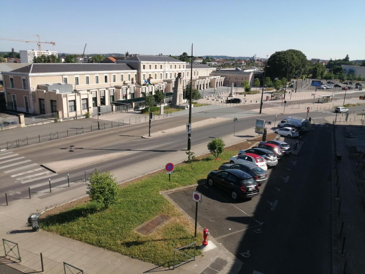 Hotel D'Orleans Angoulême Eksteriør billede